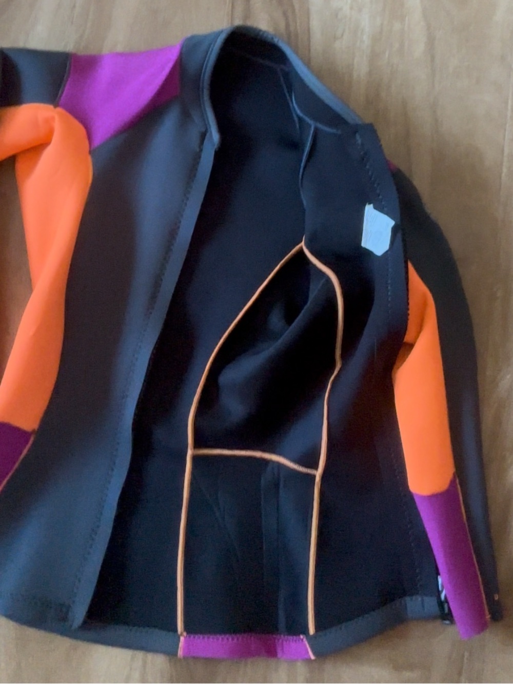 Women’s size S rip curl long sleeve jacket Rashguard - Black, Orange & Purple - Picture 4 of 5